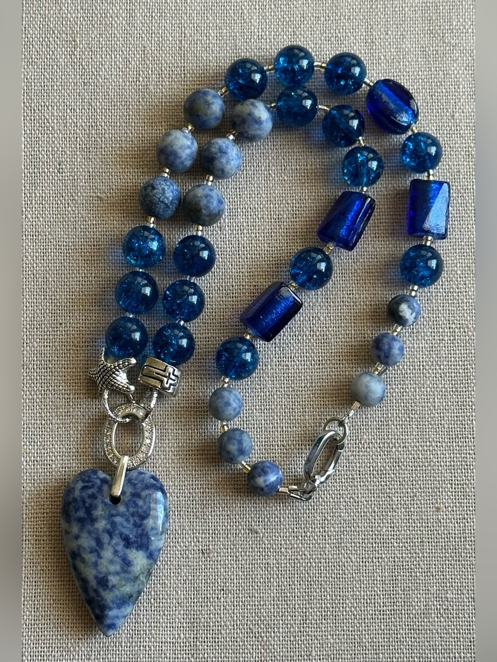 22 inch Mixed Bead Necklace NWOT - Picture 10 of 13
